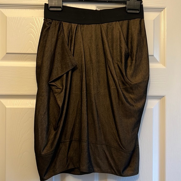 Marc by Marc Jacobs mini skirt, size S. Burned gold with black - Picture 1 of 4